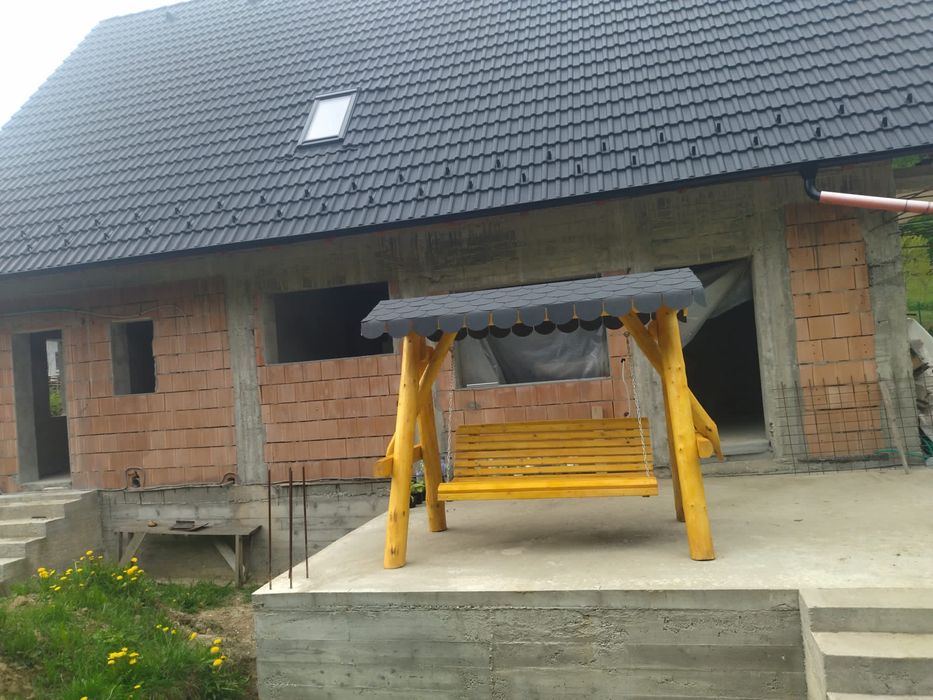 Leagăn  din lemn masiv / balansoar