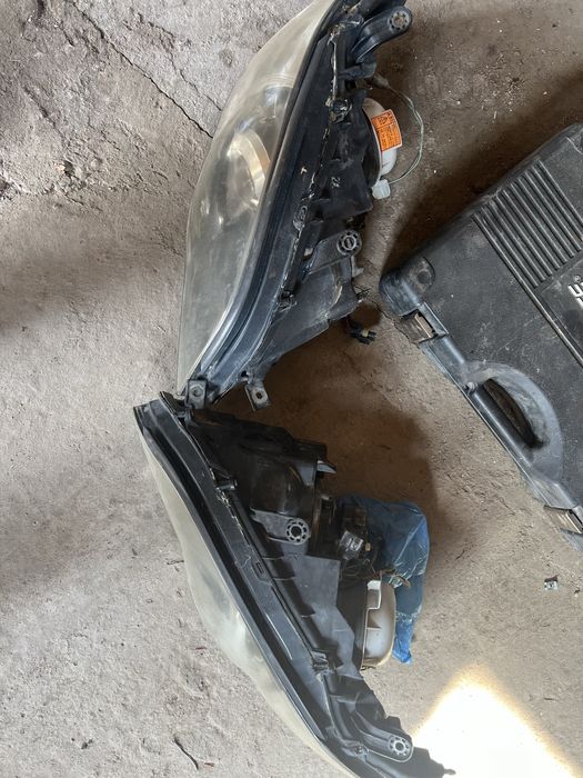 Продаю Фары на субару БЛ5