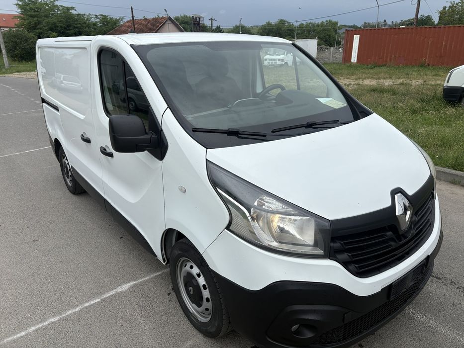 Renault trafic 1.6 dci 2017 recent adusa in tara