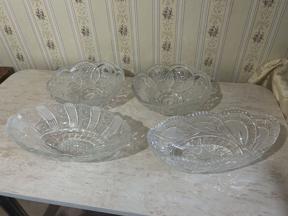 Вазы и фруктовницы