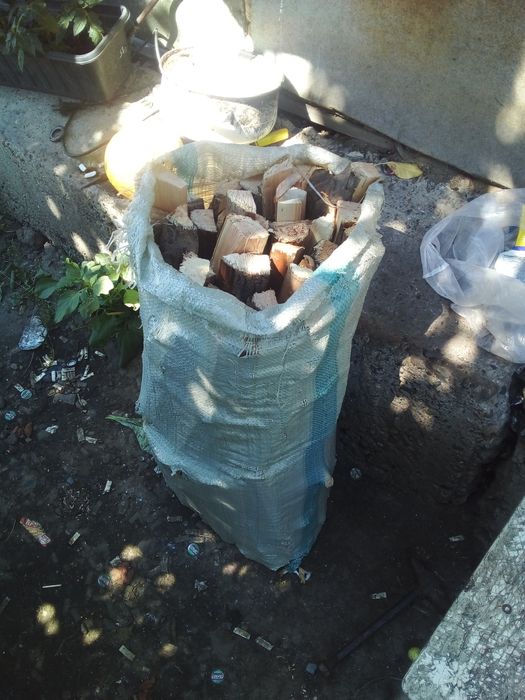 Дрова в мешках сухие