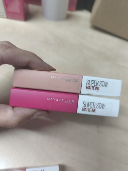 Glosuri maybelline