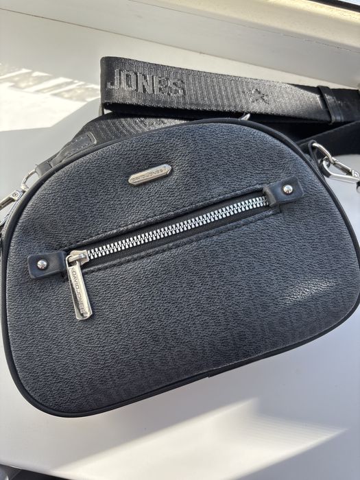 Продам женскую сумку