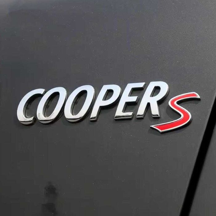 Cooper S Емблема за Mini Cooper – Черен Гланц / Сребрист за Багажник