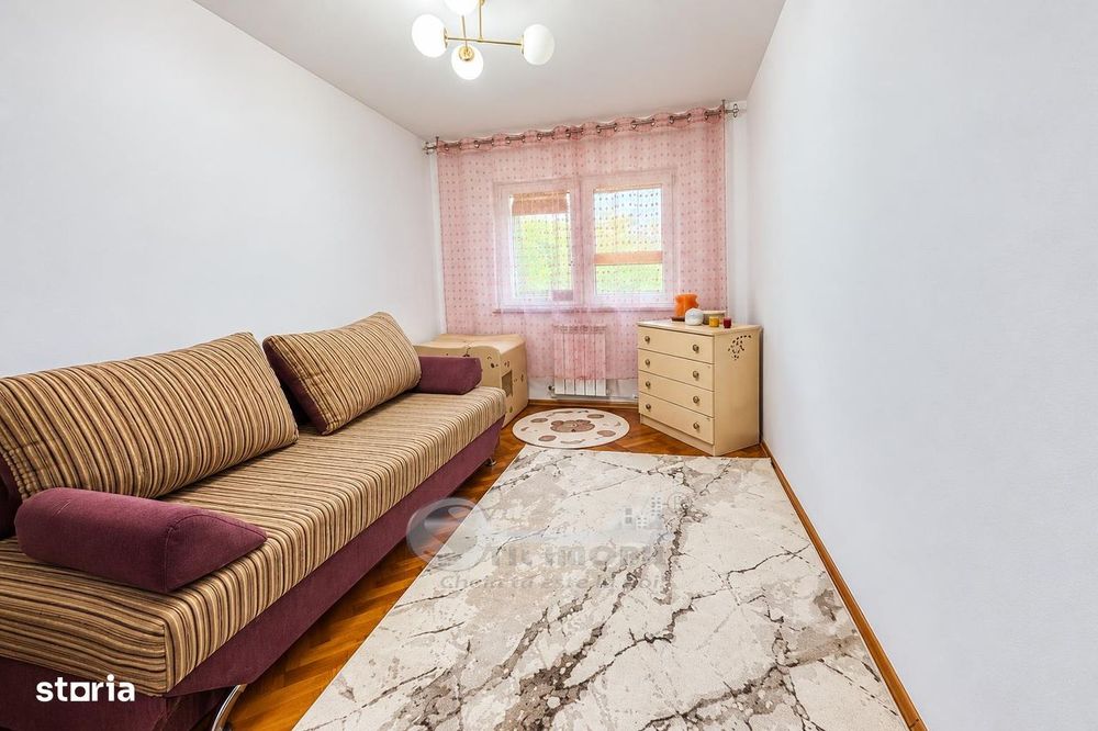 Apartament 3 camere de vânzare | Zona Cantemir | 74 mp | Etaj 3 | 2 bă