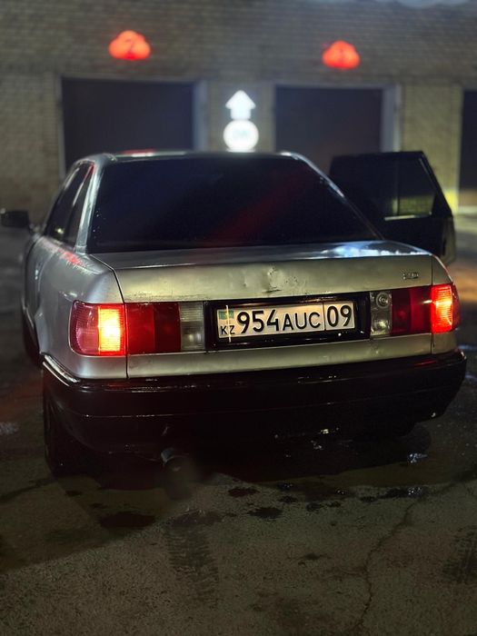 Продается Ауди б4 1991