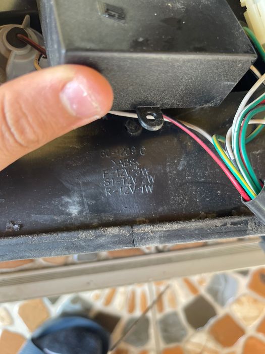 Vând faruri de golf 4 funcționale mai multe detalii în privat