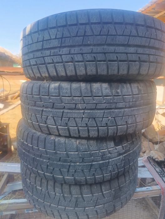 Продаю Yokohama r16 зимние шины