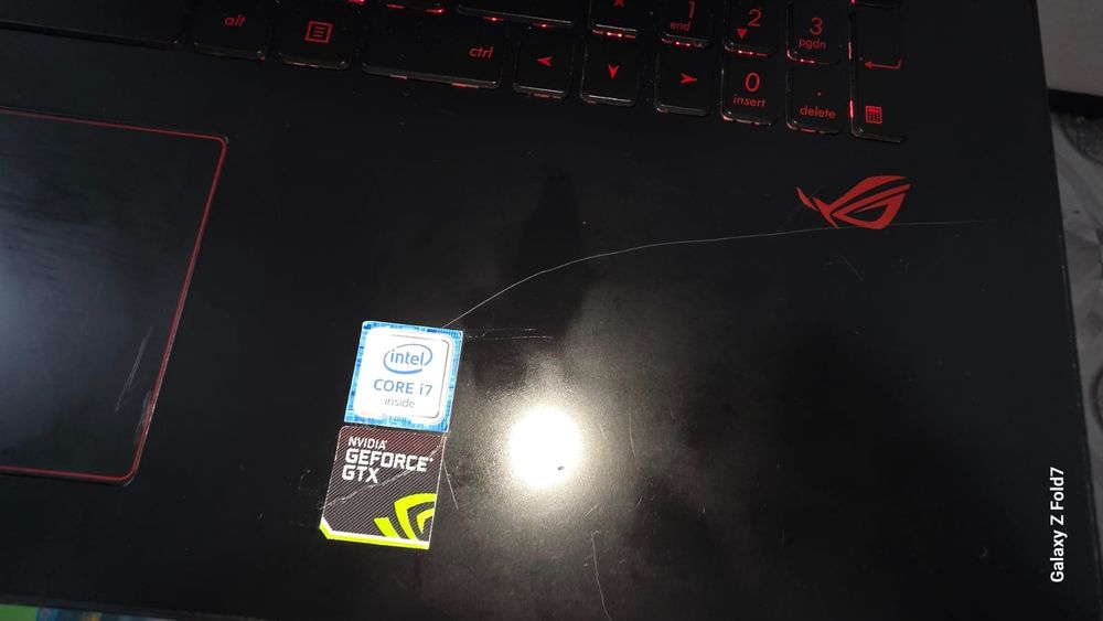 Продам ноутбук Asus rog gaming.