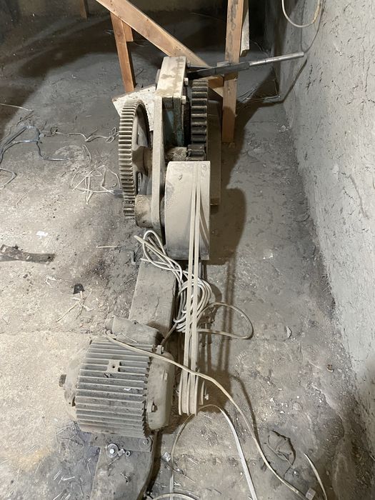 Станок для резки арматуры / Armatura kesuvchi dastgoh