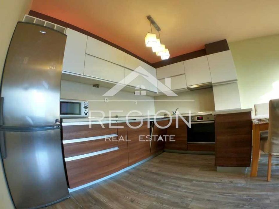 Дава се под наем Тристаен апартамент в Варна, Левски - 90 кв.м за 459 € - Снимка #1