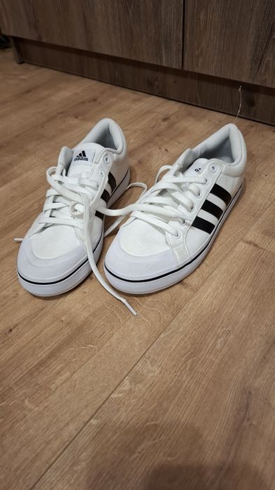 Адидас кецове 42