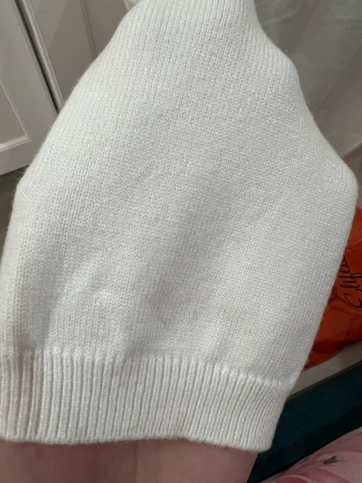 Белая кофта  тонкая вязка