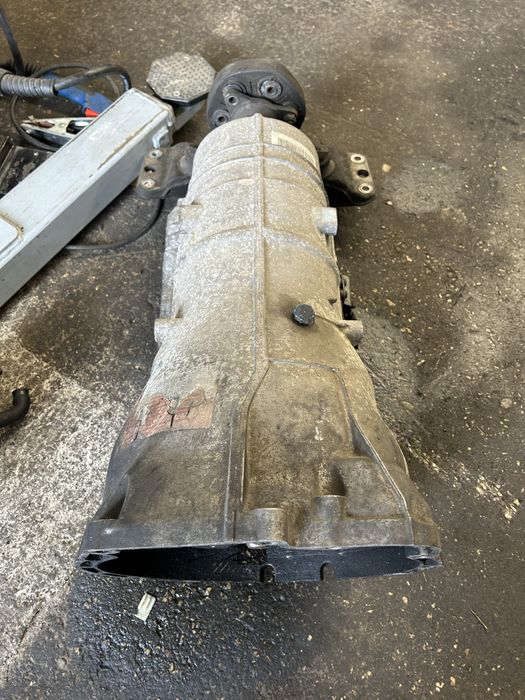 Автоматична скоростна кутия с хидро БМВ 730д 218коня bmw 730d 6hp26