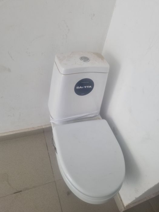 Бесплатно унитаз