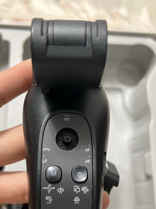 Стабилизатор с отслеживанием ИИ