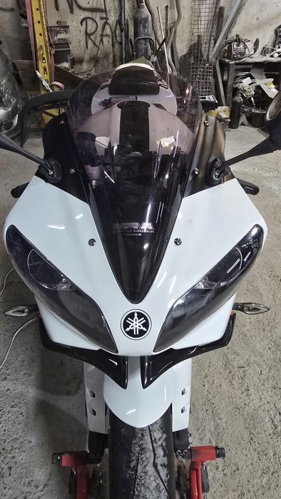 Vand yamaha R1 Rn03