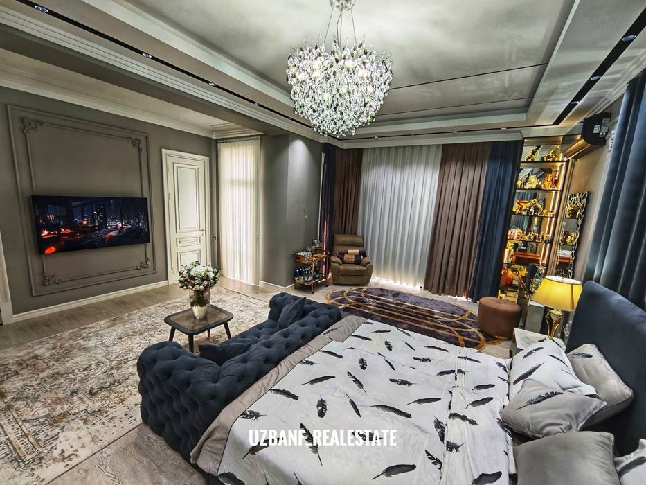 Ор-р: Центр Луначарский Продается Евро Дом Hi-Thech 600м2