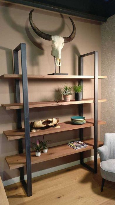 Изготавливаем мебель и  торговое оборудование в стиле «лофт» :