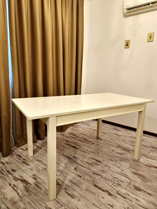 Маса за трапезария-разтегателна