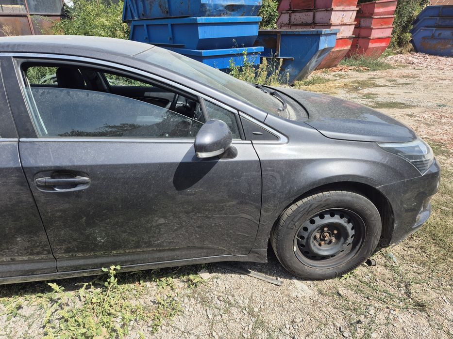 Тойота Авенсис Toyota Avensis 2013;1.8i