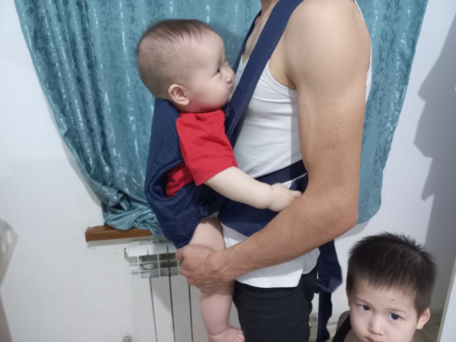 Кенгуру до 10кг новый.