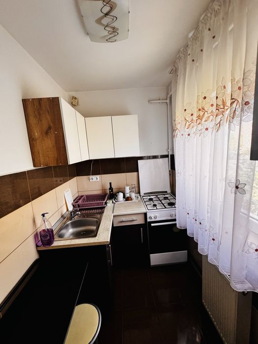 Zona Hotel Mara, apart cu. 1 cameră de închiriat