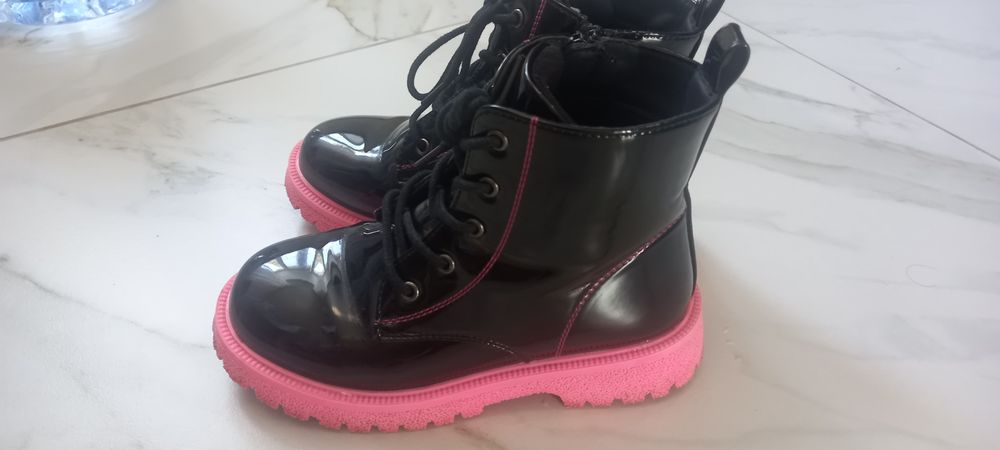 Продам сапоги весенние