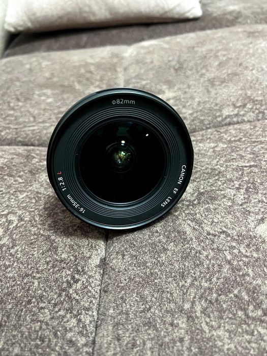 16-35 obyektiv sotiladi srochna