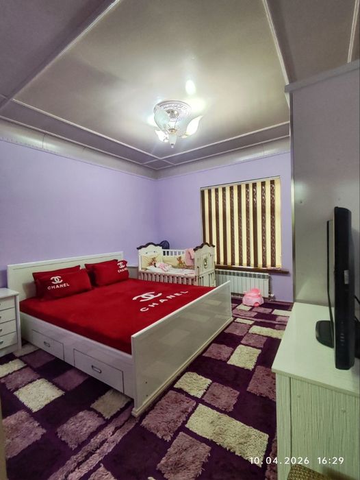 Яккасаройда ховли сотилади