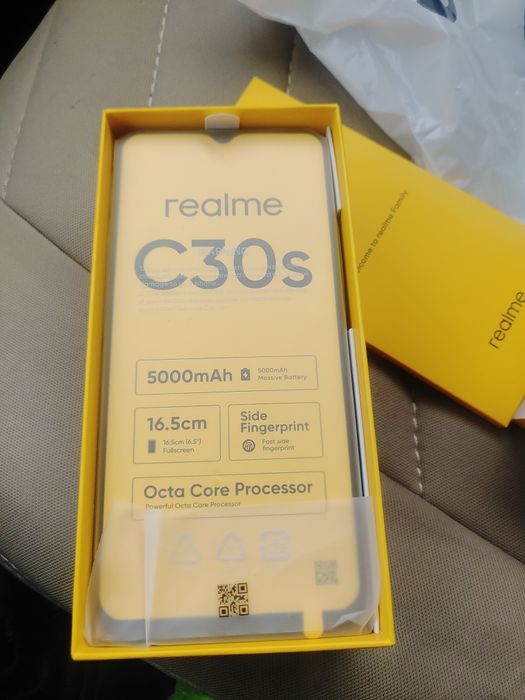 Realme c30s yengi