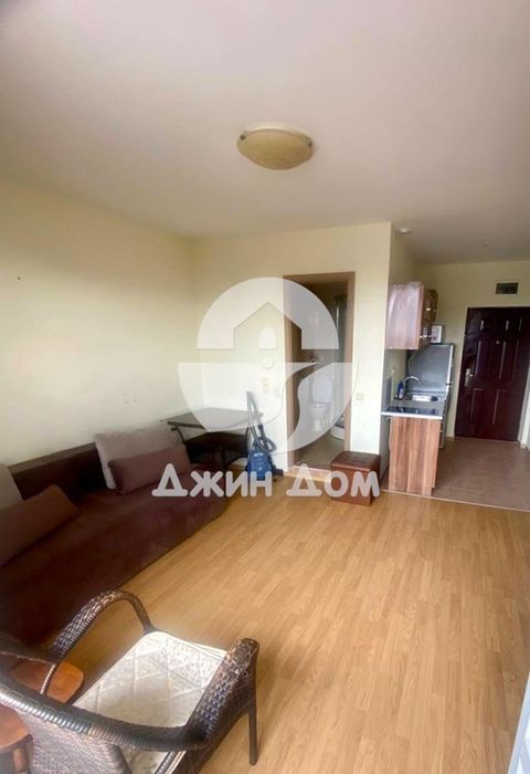 Продава се Едностаен апартамент в к.к. Слънчев бряг - 36 кв.м за 1223 €/кв.м - Снимка #2