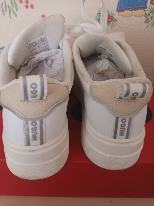 Маратонки Hugo Boss номер 38