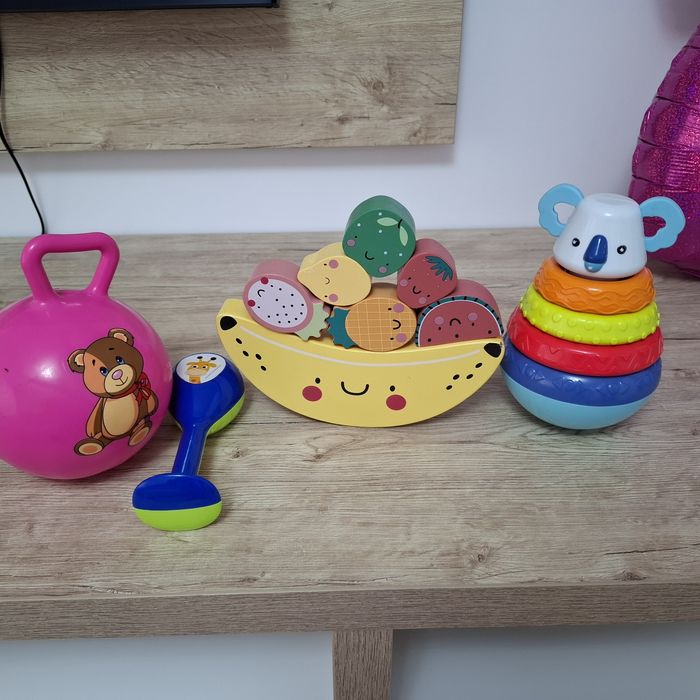 Vând jucării copii