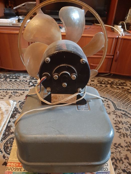 Советский вентилятор в отличном рабочем состоянии