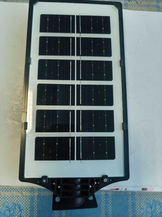 Lampa solara cu 6 ochi led cob si telecomanda