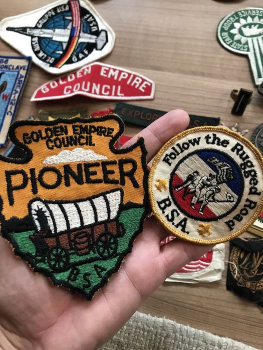 Embleme vechi cercetasi