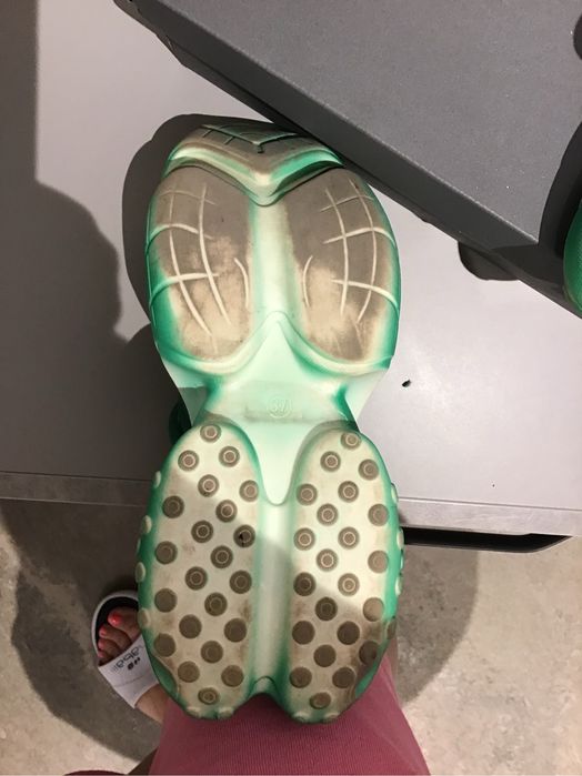 Маратонки с обемна подметка