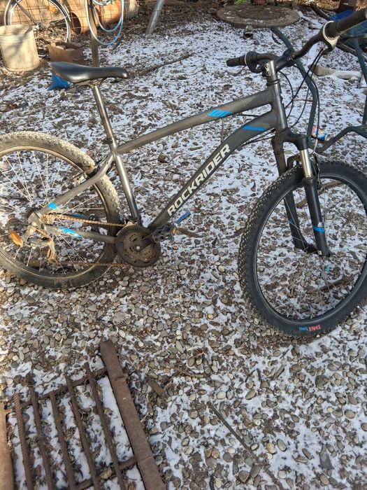 Biciclete de vanzare