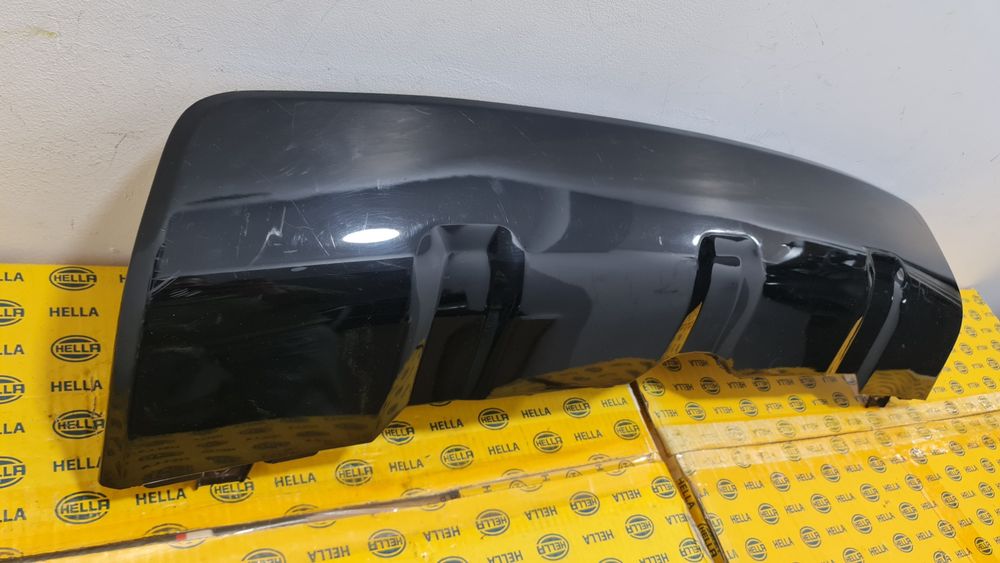 Ornament capac spoiler bara spate Land Rover Discovery Sport L550