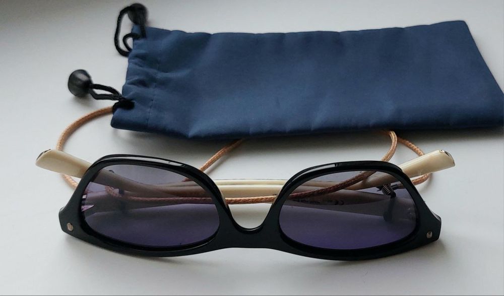 Солнцезащитные очки