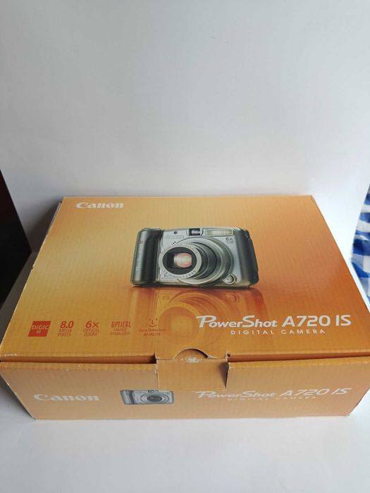 Фотоапарат Canon PowerShot A720 IS