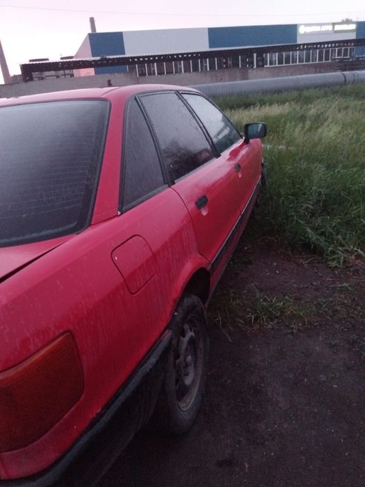 Продам на ходу  . Ауди В3