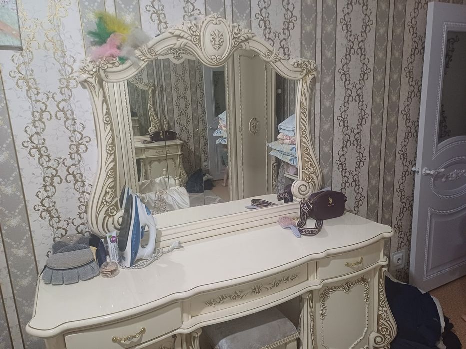 Спальни гарнитур