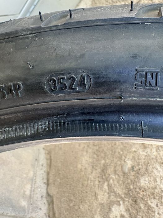 Продавам гуми  за мотор 150/70/18 -90/90