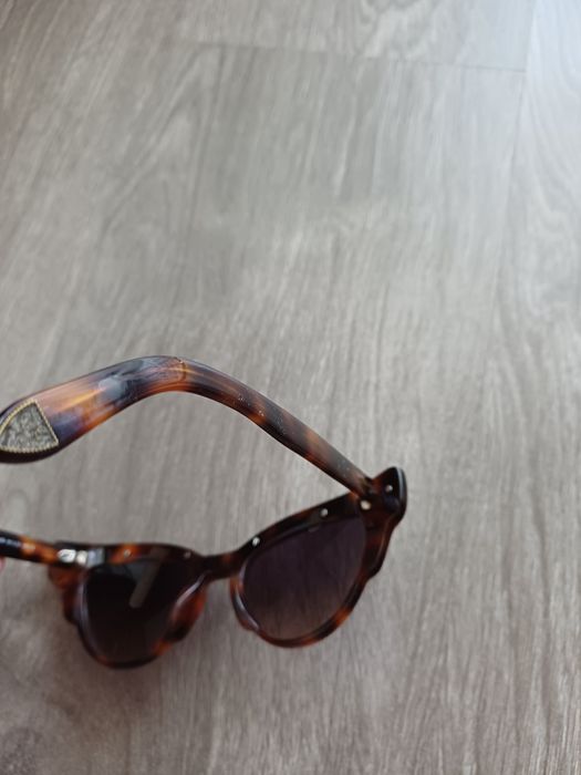 Vând ochelari DSQUARED2