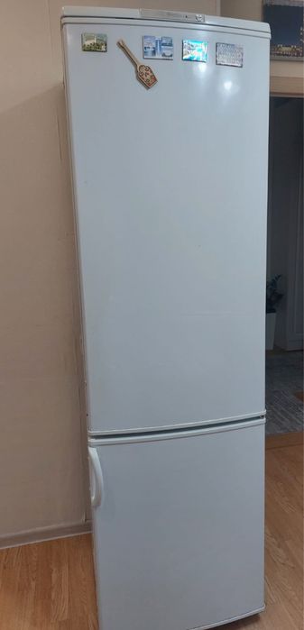 Холодильник продаётся
