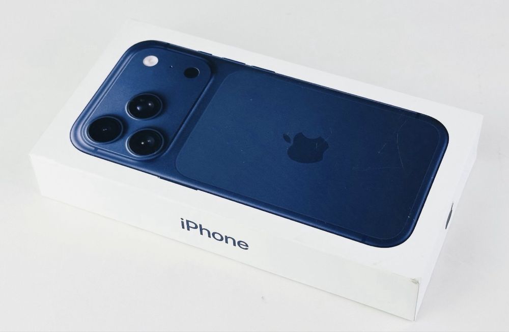НАЛИЧЕН! Apple iPhone 17 Pro 256GB Deep Blue Гаранция!