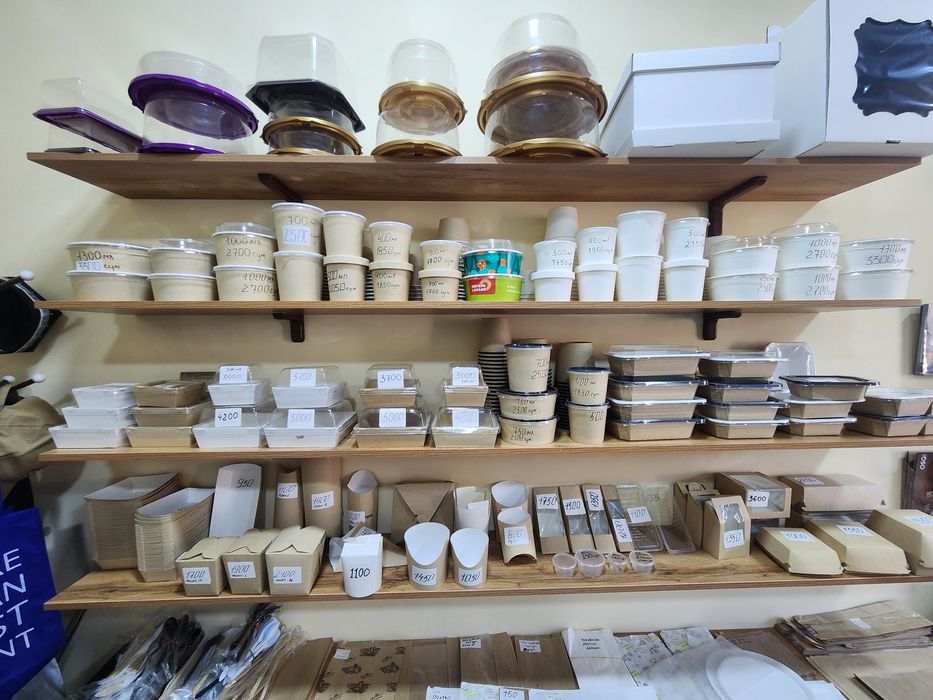 Bir martalik posuda va упаковка – konteyner stakan korobka paketlar