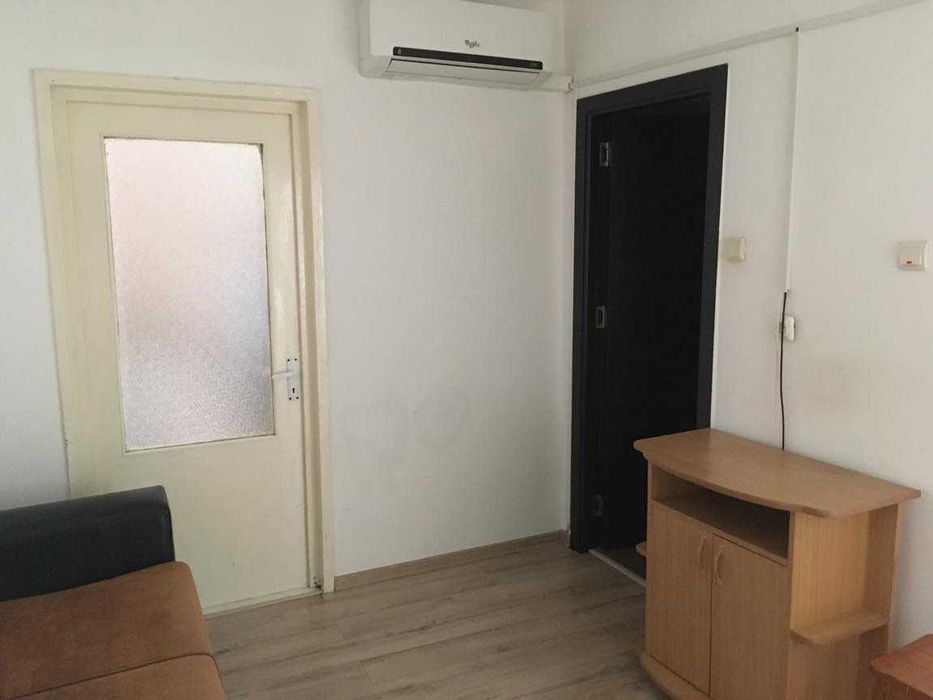 Apartament de vânzare în Ostroveni